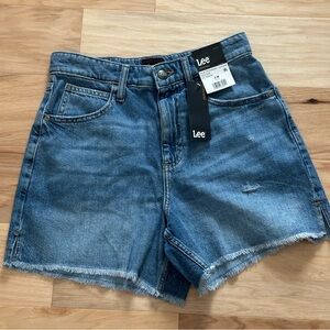 NWT Lee High Rise Denim Shorts Size 2 Raw Hem Distressed